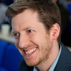 Καθηγ. Tristan Smith